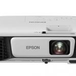 Pourquoi choisir le vidéoprojecteur Epson EB-U42 pour vos projections ?